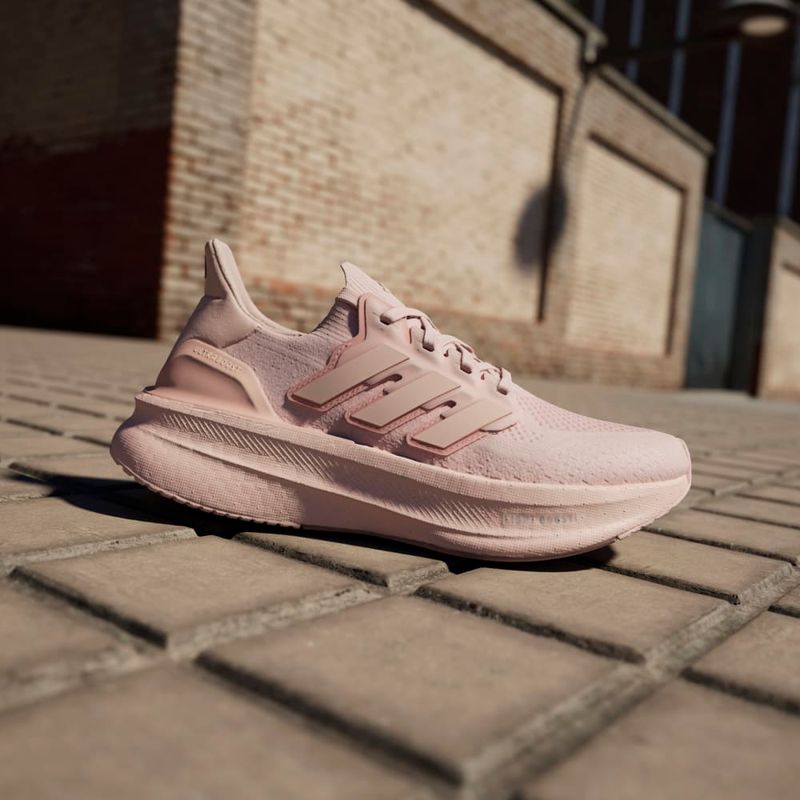 Tenis-adidas-para-mujer-Ultraboost-5-W-para-correr-color-rosado.-Mktg-Vista-2