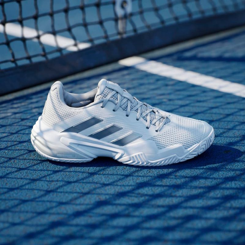 Tenis-adidas-para-mujer-Barricade-13-W-para-tenis-color-blanco.-Mktg-Vista-2
