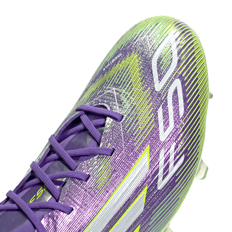 Guayos-adidas-unisex-F50-Elite-Fg-para-futbol-color-morado.-Lateral-Y-Suela