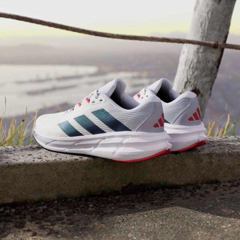 Tenis-adidas-para-hombre-Questar-3-M-para-correr-color-blanco.-Mktg-Vista-30