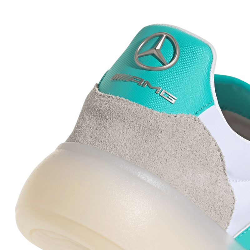 Tenis-adidas-unisex-Barreda-Decode-Mer-para-moda-color-blanco.-Mktg-Vista-2