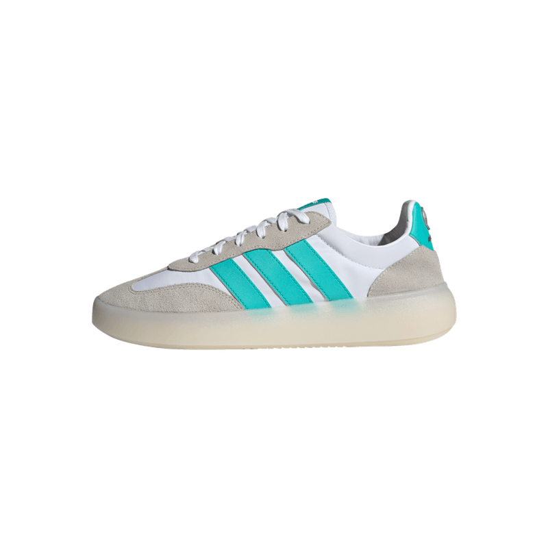 Tenis-adidas-unisex-Barreda-Decode-Mer-para-moda-color-blanco.-Detalle-3