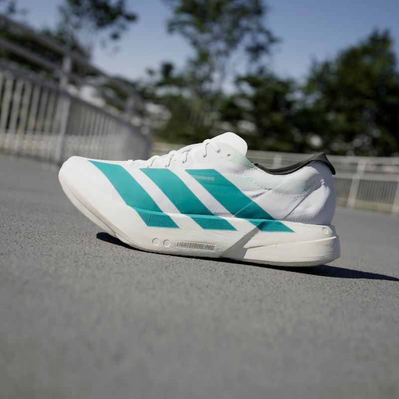 Tenis-adidas-para-hombre-Adizero-Adios-Pro-4-para-correr-color-blanco.-Mktg-Vista-36