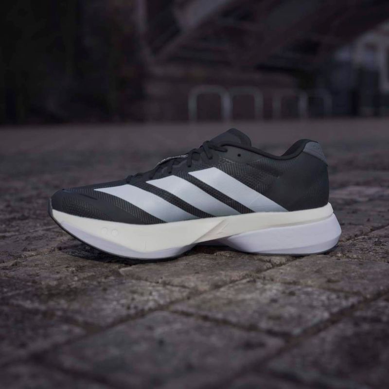Tenis-adidas-para-hombre-Adizero-Boston-13-M-para-correr-color-negro.-Mktg-Vista-31