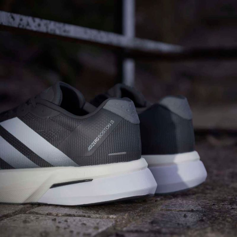 Tenis-adidas-para-hombre-Adizero-Boston-13-M-para-correr-color-negro.-Mktg-Vista-42