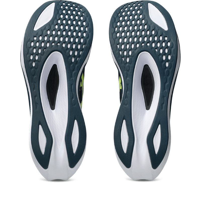 Tenis-asics-para-hombre-Magic-Speed-4-para-correr-color-negro.-Suela