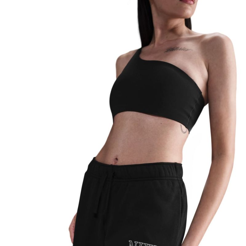 Pantaloneta-nike-para-mujer-W-Nsw-Club-Flc-Ft-Mr-4-Gx-Sht-para-moda-color-negro.-Reverso-Sobre-Modelo