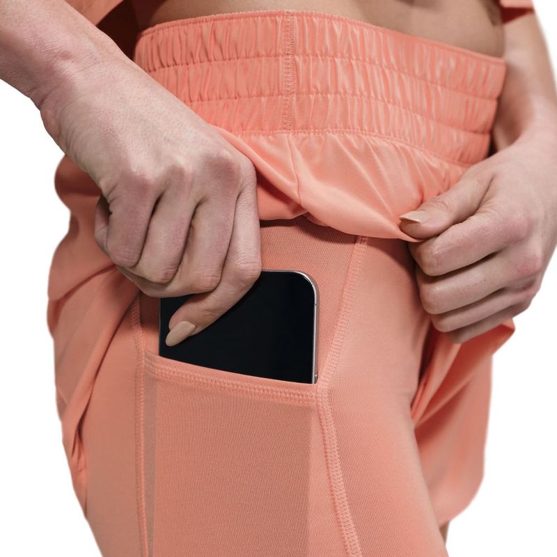 Pantaloneta-nike-para-mujer-W-Nk-One-Df-Mr-3In-2N1-Short-para-entrenamiento-color-naranja.-Detalle-4