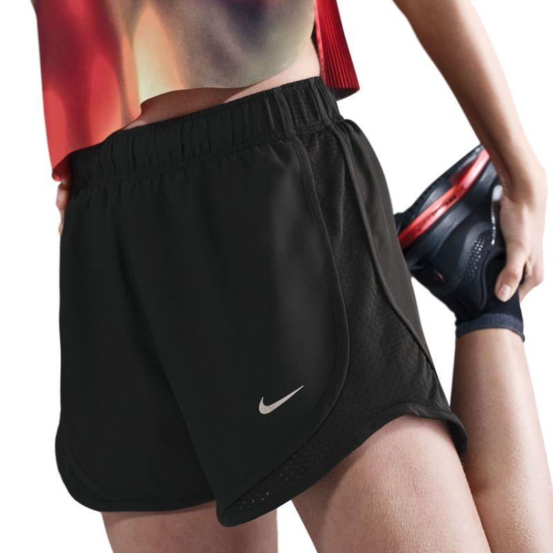 Nike-W-Nk-Tempo-Nvlt-Df-Mr-3-Short-Pantaloneta_HV8915-010_21