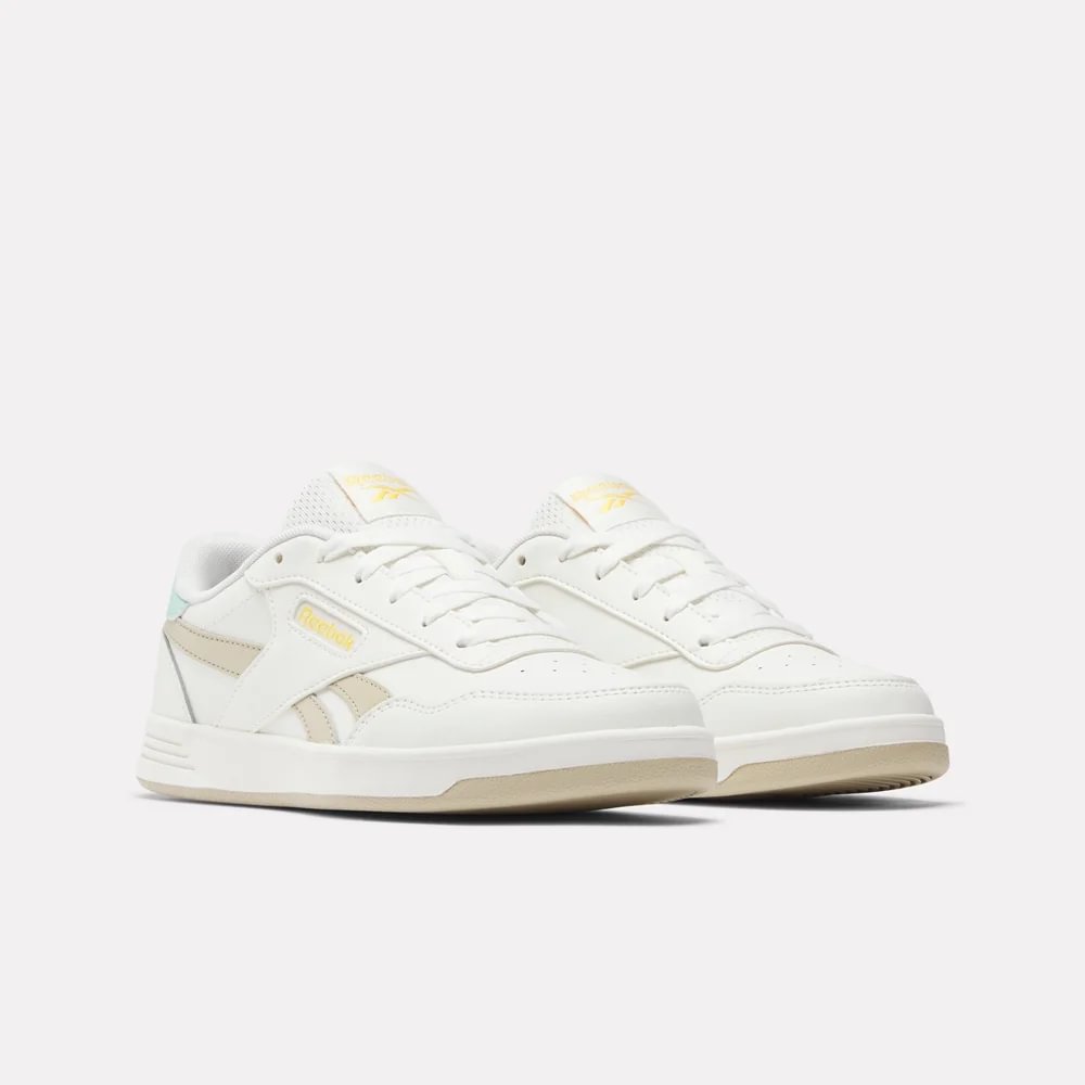 Tenis-reebok-para-mujer-Reebok-Court-Advance-para-moda-color-blanco.-Lateral-Interna-Izquierda