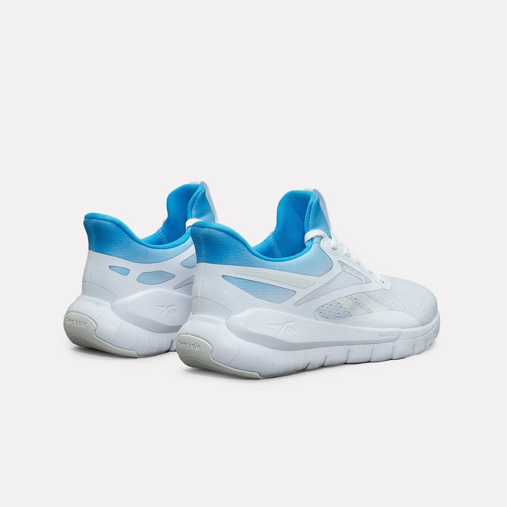 Tenis-reebok-para-mujer-Reebok-Flex-Trainer-para-entrenamiento-color-blanco.-Talon