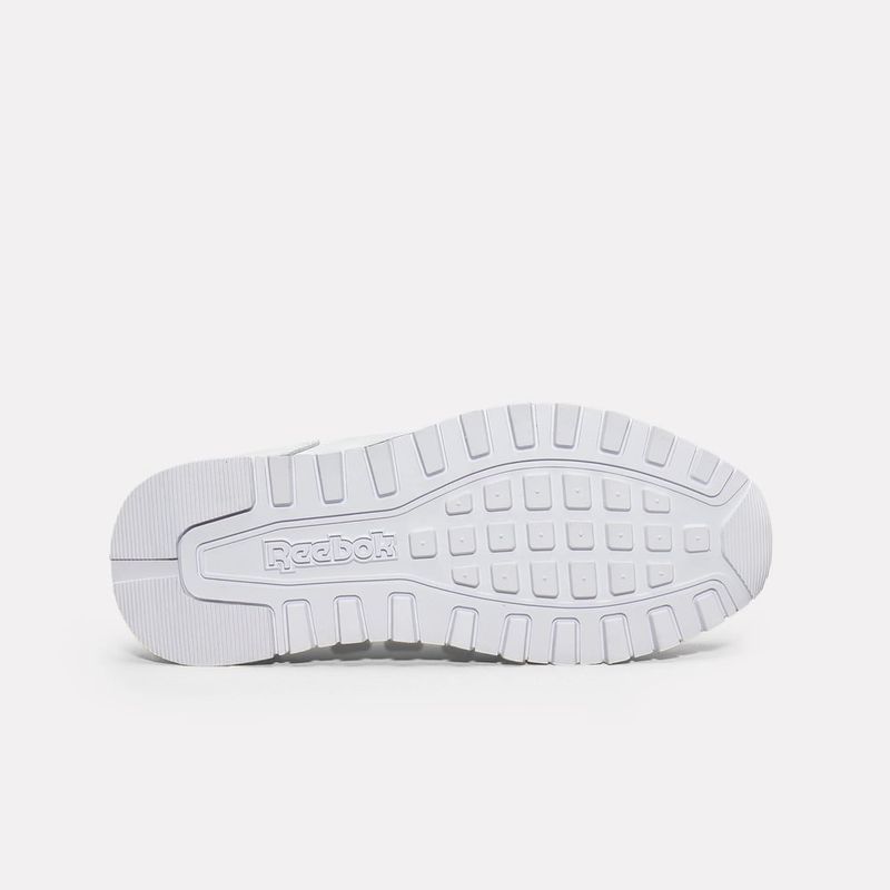 -REF-100230743-IMG-05