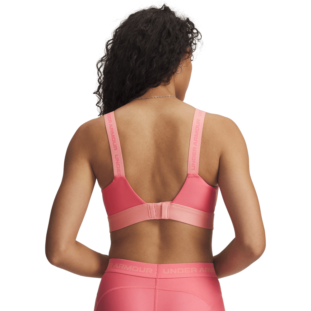Top-De-Alto-Impacto-under-armour-para-mujer-Ua-Infinity-High-2.0-Bra-para-entrenamiento-color-rosado.-Frente-Sobre-Modelo