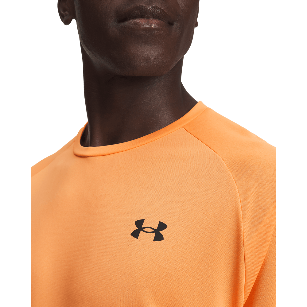 Camiseta-Manga-Corta-under-armour-para-hombre-Ua-Tech-2.0-Ss-Tee-para-entrenamiento-color-naranja.-Frente-Sin-Modelo