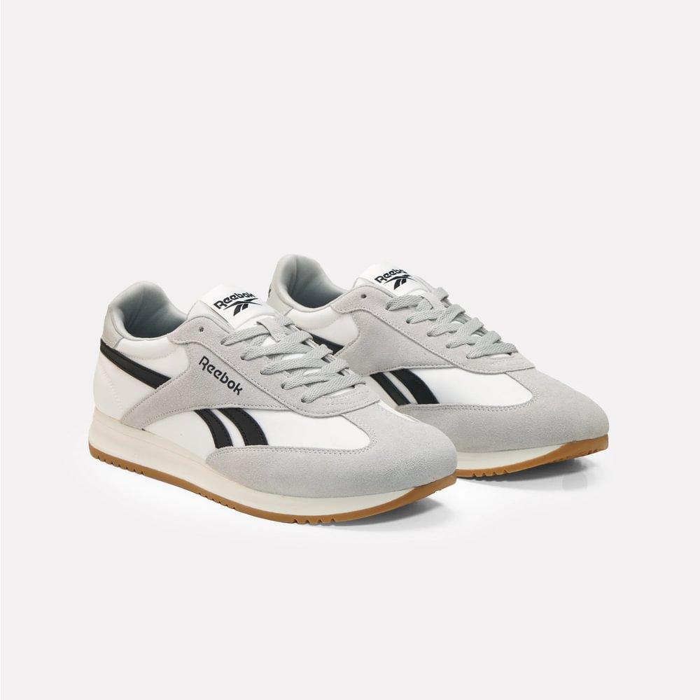 Tenis-reebok-para-hombre-Reebok-World-70-para-moda-color-blanco.-Lateral-Interna-Izquierda