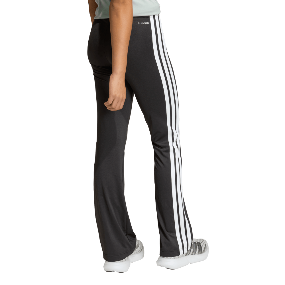 Licra-adidas-para-niña-Train-Essentials-para-entrenamiento-color-negro.-Frente-Sin-Modelo