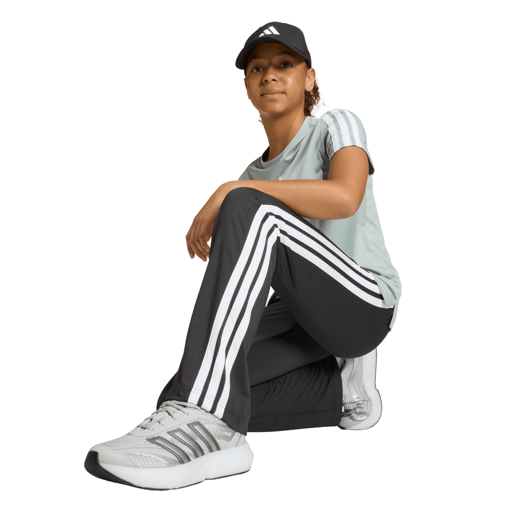 Licra-adidas-para-niña-Train-Essentials-para-entrenamiento-color-negro.-Reverso-Sin-Modelo