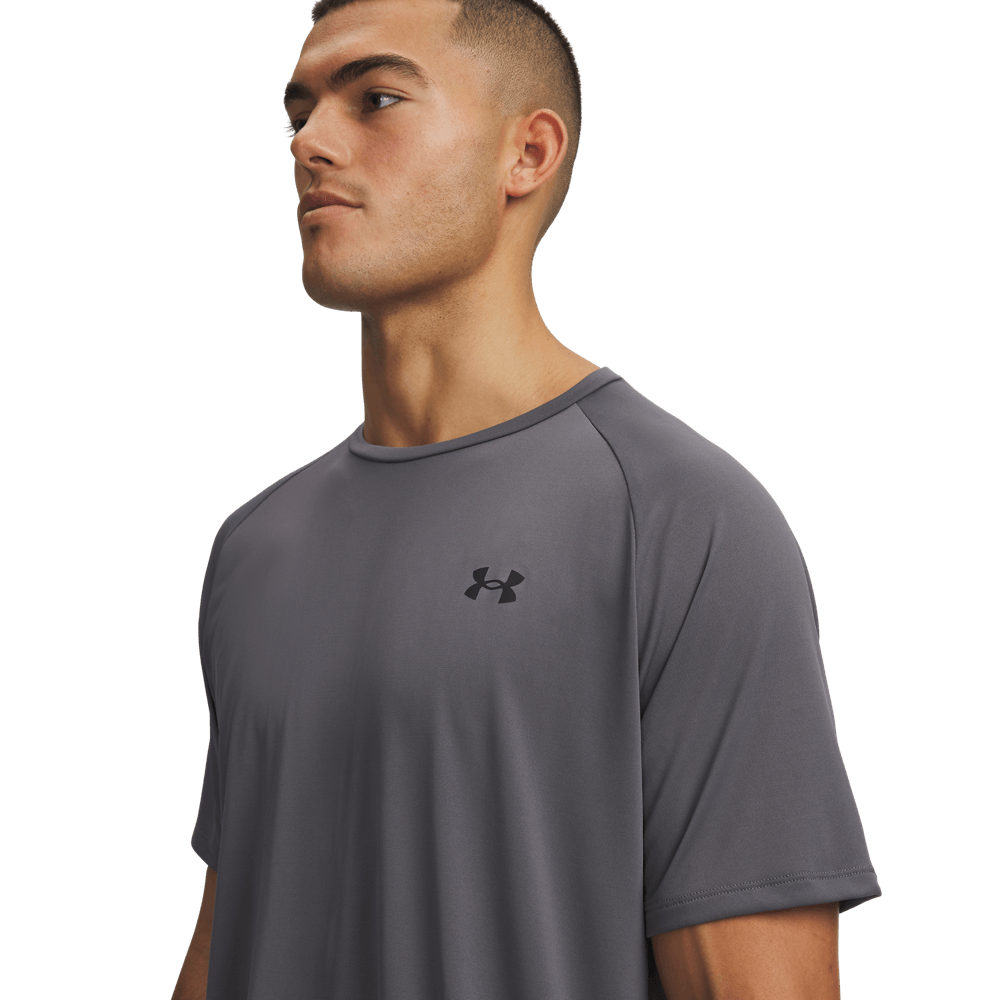 Camiseta-Manga-Corta-under-armour-para-hombre-Ua-Tech-2.0-Ss-Tee-para-entrenamiento-color-gris.-Frente-Sin-Modelo