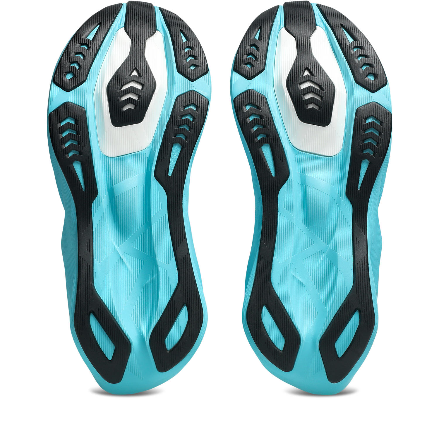 Tenis-asics-para-mujer-Novablast-6-para-correr-color-azul.-Suela