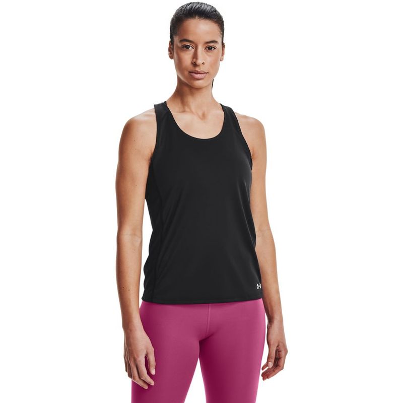 Camiseta-Manga-Sisa-under-armour-para-mujer-Ua-Fly-By-Tank-para-correr-color-negro.-Frente-Sobre-Modelo