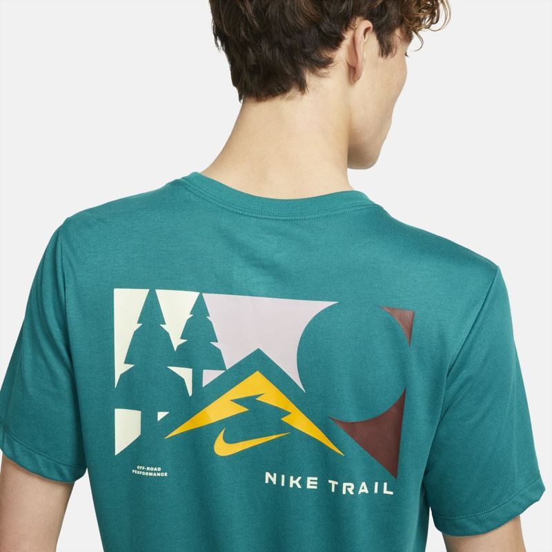 Camiseta-Manga-Corta-nike-para-hombre-U-Nk-Df-Tee-Db-Trail-Ssnl-para-correr-color-azul.-Detalle-Sobre-Modelo-1
