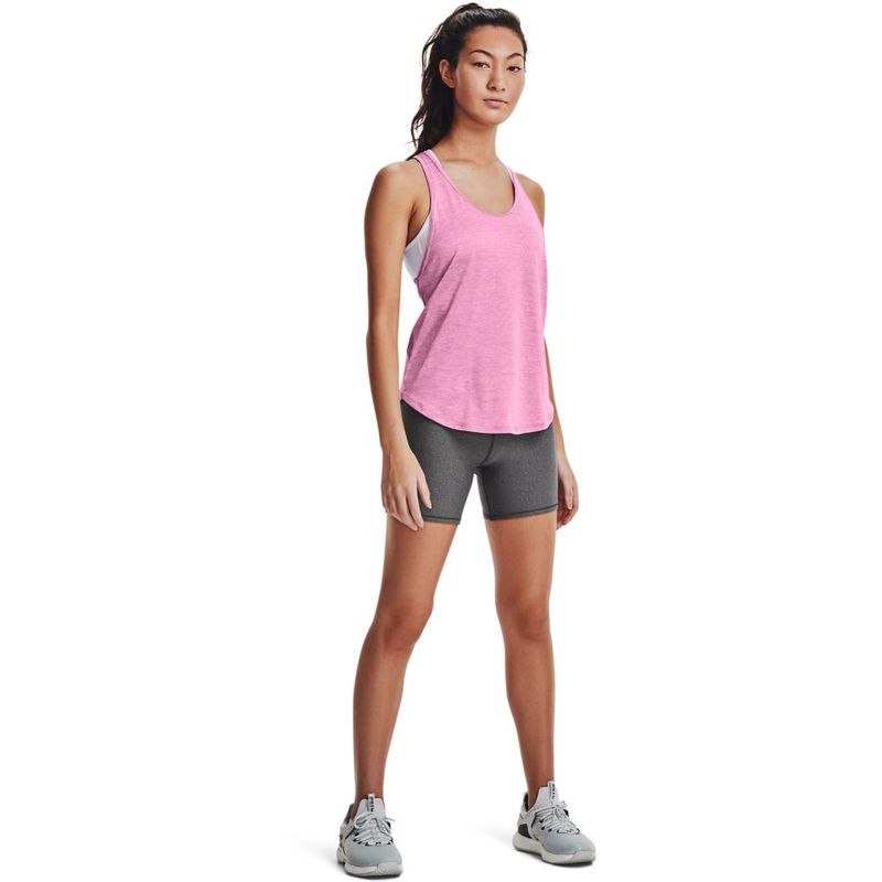 Pantaloneta-under-armour-para-mujer-Hg-Armour-Mid-Rise-Middy-para-entrenamiento-color-gris.-Outfit-Completo