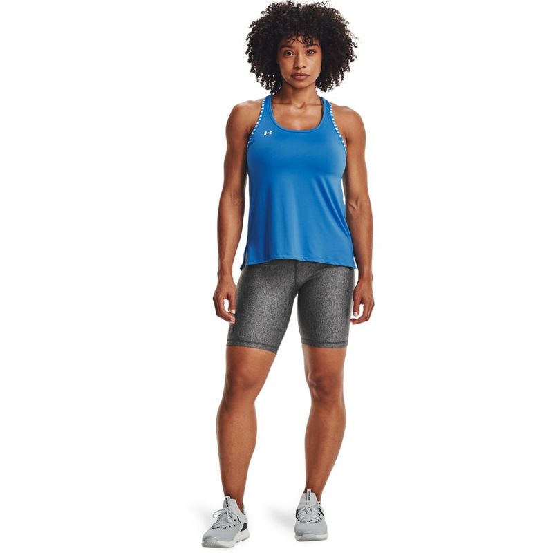 Pantaloneta-under-armour-para-mujer-Hg-Armour-Bike-Short-para-entrenamiento-color-gris.-Outfit-Completo