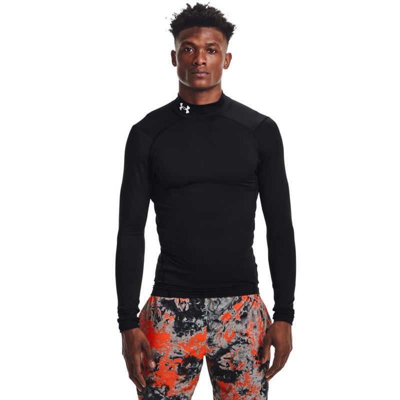 Camiseta-De-Compresion-under-armour-para-hombre-Ua-Cg-Armour-Comp-Mock-para-entrenamiento-color-negro.-Frente-Sobre-Modelo