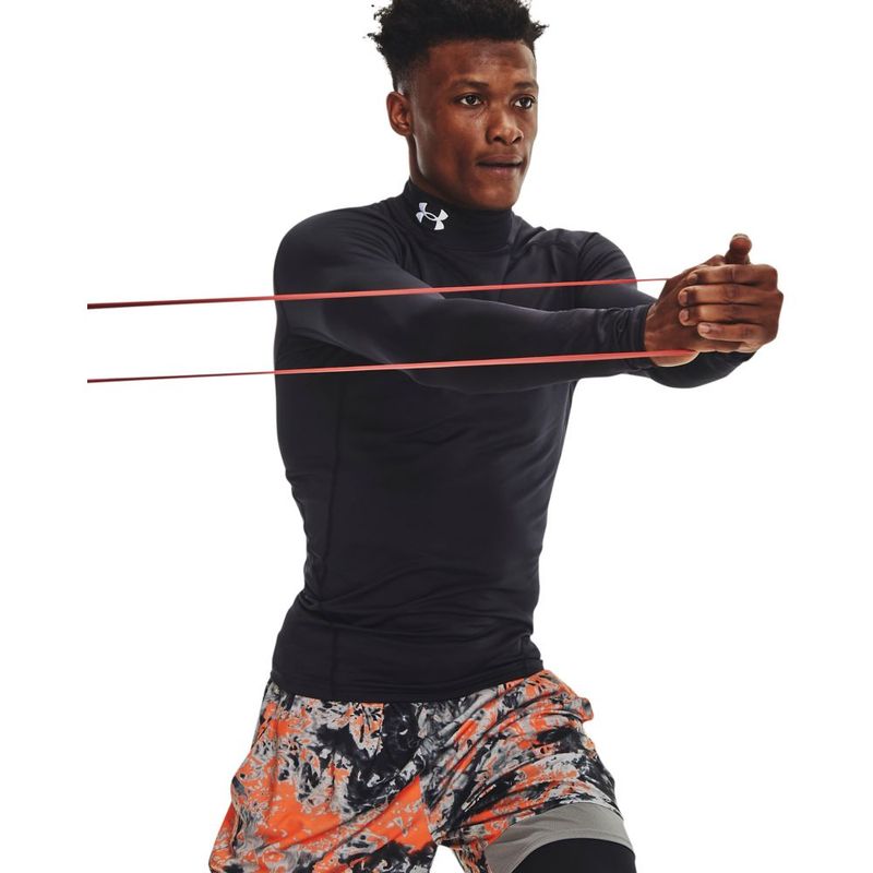 Camiseta-De-Compresion-under-armour-para-hombre-Ua-Cg-Armour-Comp-Mock-para-entrenamiento-color-negro.-Detalle-Sobre-Modelo-1