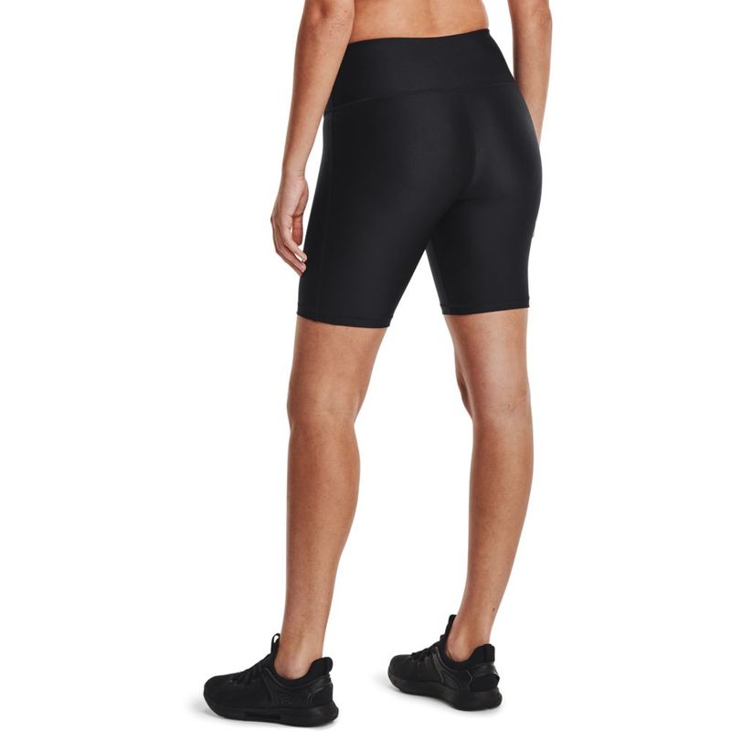 Pantaloneta-under-armour-para-mujer-Hg-Armour-Bike-Short-para-entrenamiento-color-negro.-Reverso-Sobre-Modelo
