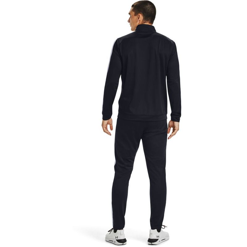 Chaqueta-under-armour-para-hombre-Ua-Emea-Track-Suit-para-entrenamiento-color-negro.-Reverso-Sobre-Modelo