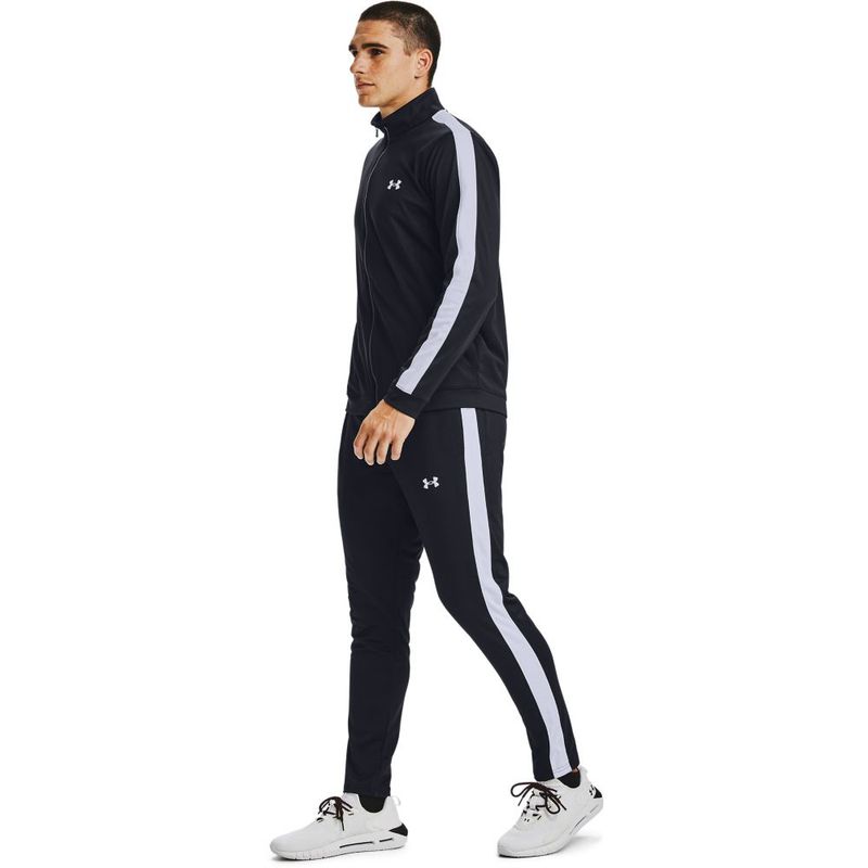 Chaqueta-under-armour-para-hombre-Ua-Emea-Track-Suit-para-entrenamiento-color-negro.-Detalle-Sobre-Modelo-2
