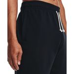 Pantaloneta-under-armour-para-hombre-Ua-Rival-Terry-Short-para-entrenamiento-color-negro.-Detalle-Sobre-Modelo-1