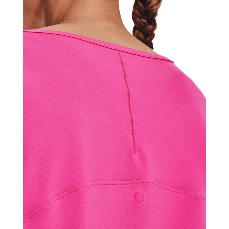 Camiseta-Manga-Corta-under-armour-para-mujer-Ua-Rush-Energy-Ss-para-entrenamiento-color-rosado.-Cuello