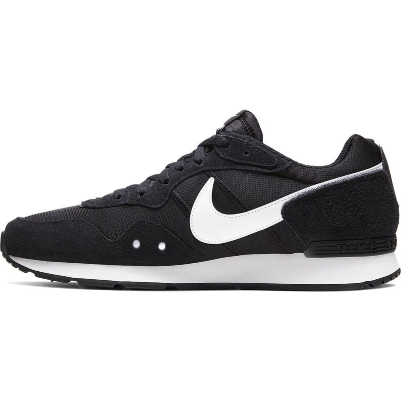 Tenis-nike-para-hombre-Nike-Venture-Runner-para-moda-color-negro.-Lateral-Interna-Izquierda