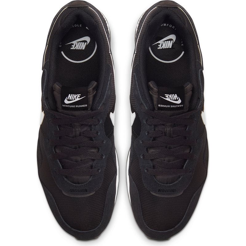 Tenis-nike-para-hombre-Nike-Venture-Runner-para-moda-color-negro.-Capellada