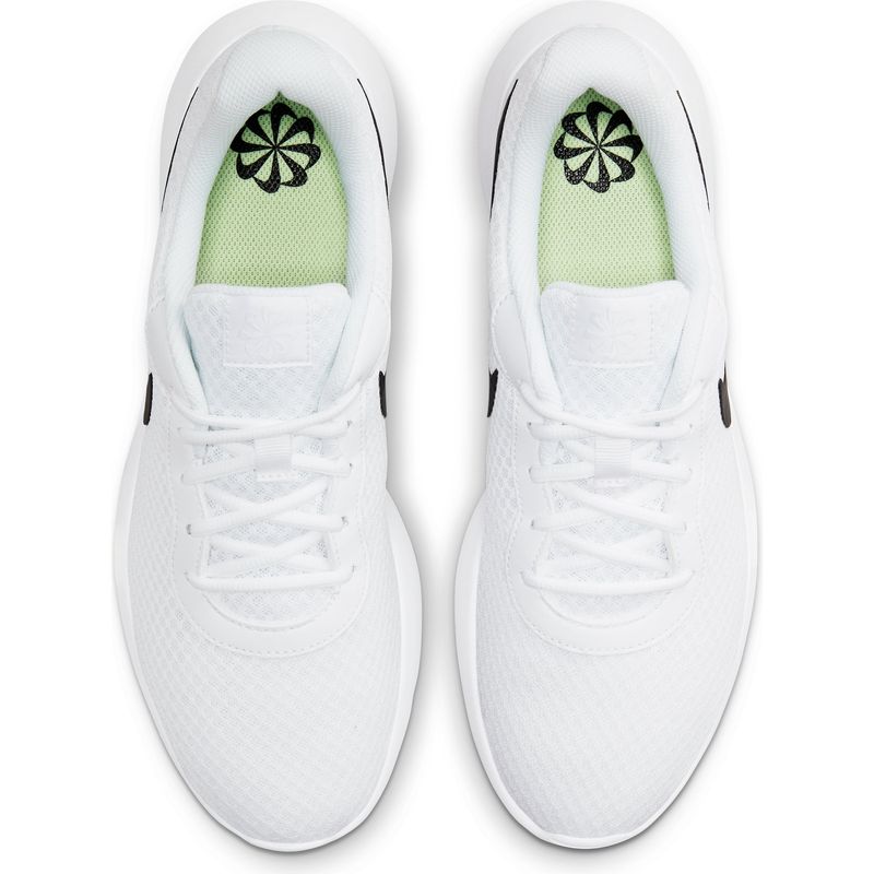 Tenis-nike-para-hombre-Nike-Tanjun-M2Z2-para-moda-color-blanco.-Capellada