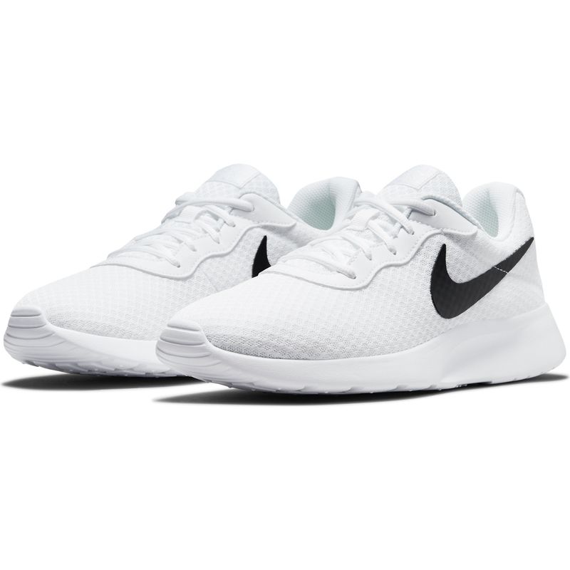 Tenis-nike-para-hombre-Nike-Tanjun-M2Z2-para-moda-color-blanco.-Par-Alineados