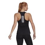 Camiseta-Manga-Sisa-adidas-para-mujer-W-3S-Tk-para-entrenamiento-color-negro.-Reverso-Sobre-Modelo