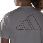 Camiseta-Manga-Corta-adidas-para-mujer-Ri-3B-Tee-para-correr-color-gris.-Detalle-1