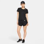 Camiseta-Manga-Corta-nike-para-mujer-W-Nk-Df-Race-Top-Ss-para-correr-color-negro.-Outfit-Completo