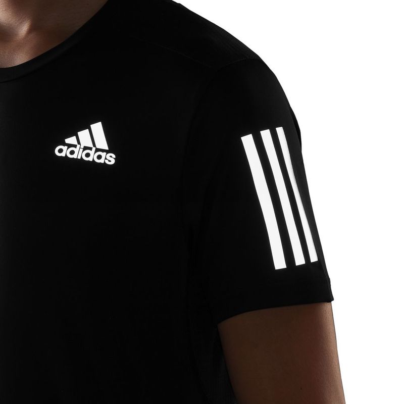 Camiseta-Manga-Corta-adidas-para-hombre-Own-The-Run-Tee-para-correr-color-negro.-Detalle-1