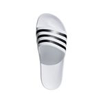 Sandalias-adidas-para-hombre-Adilette-Aqua-para-natacion-color-blanco.-Capellada