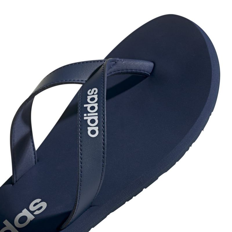Sandalias-adidas-para-hombre-Eezay-Flip-Flop-para-natacion-color-azul.-Detalle-1