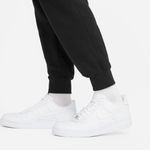 Pantalon-nike-para-hombre-M-Nsw-Club-Pant-Cargo-Bb-para-moda-color-negro.-Detalle-Sobre-Modelo-4