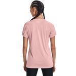 Camiseta-Manga-Corta-under-armour-para-mujer-Tech-Ssv---Twist-para-entrenamiento-color-rosado.-Reverso-Sobre-Modelo