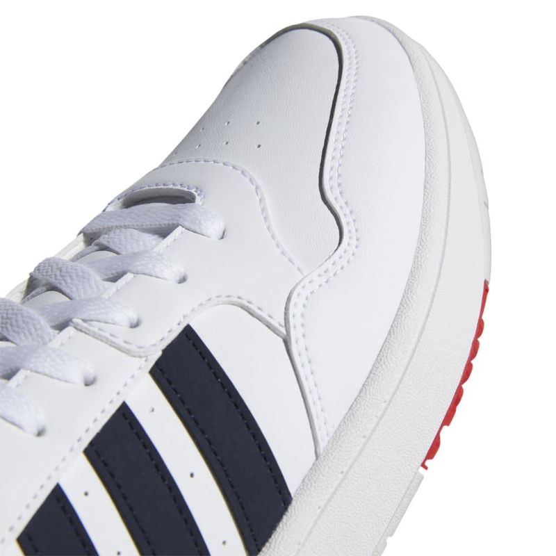 Tenis-adidas-para-hombre-Hoops-3.0-Mid-para-moda-color-blanco.-Detalle-2