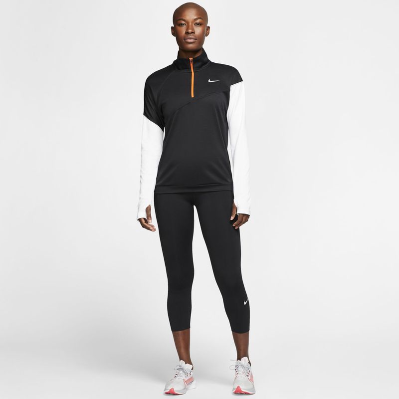 Capri-nike-para-mujer-W-Nk-Epic-Lx-Crop-para-correr-color-negro.-Outfit-Completo