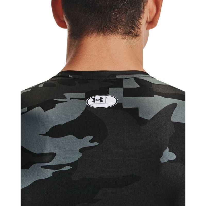 Camiseta-Manga-Corta-under-armour-para-hombre-Ua-Hg-Isochill-Comp-Print-Ss-para-entrenamiento-color-negro.-Detalle-Sobre-Modelo-3