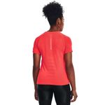 Camiseta-Manga-Corta-under-armour-para-mujer-Ua-Seamless-Run-Ss-para-correr-color-naranja.-Reverso-Sobre-Modelo